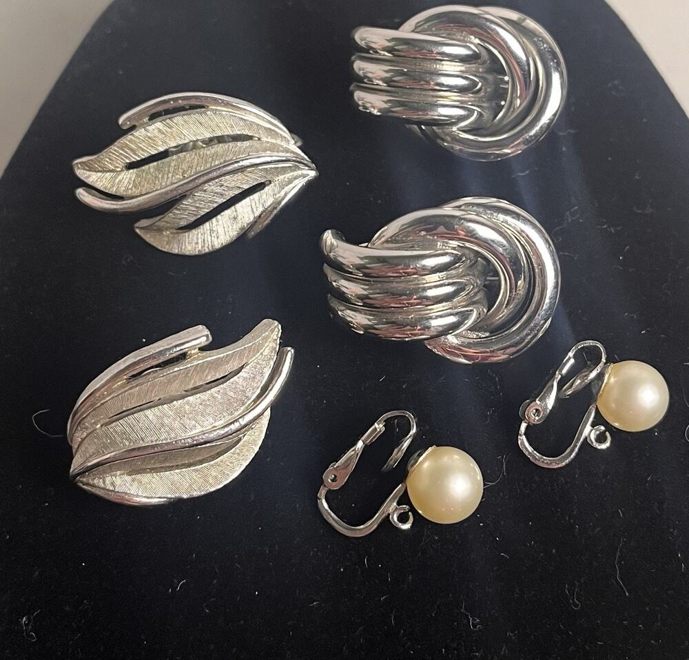 Trifari Clip On Earrings Lot Brushed Silver Tone Feather Faux Pearl Vintage